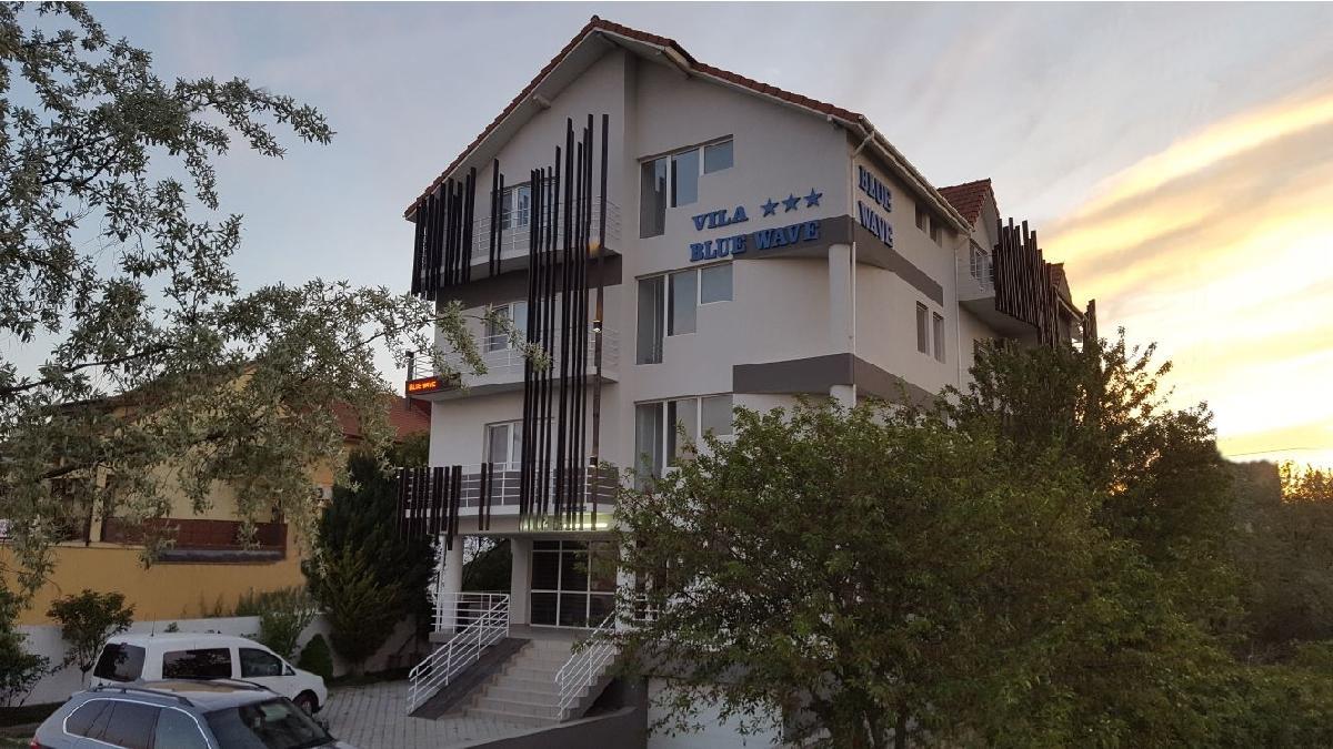 Отель Blue Wave Нэводари Экстерьер фото